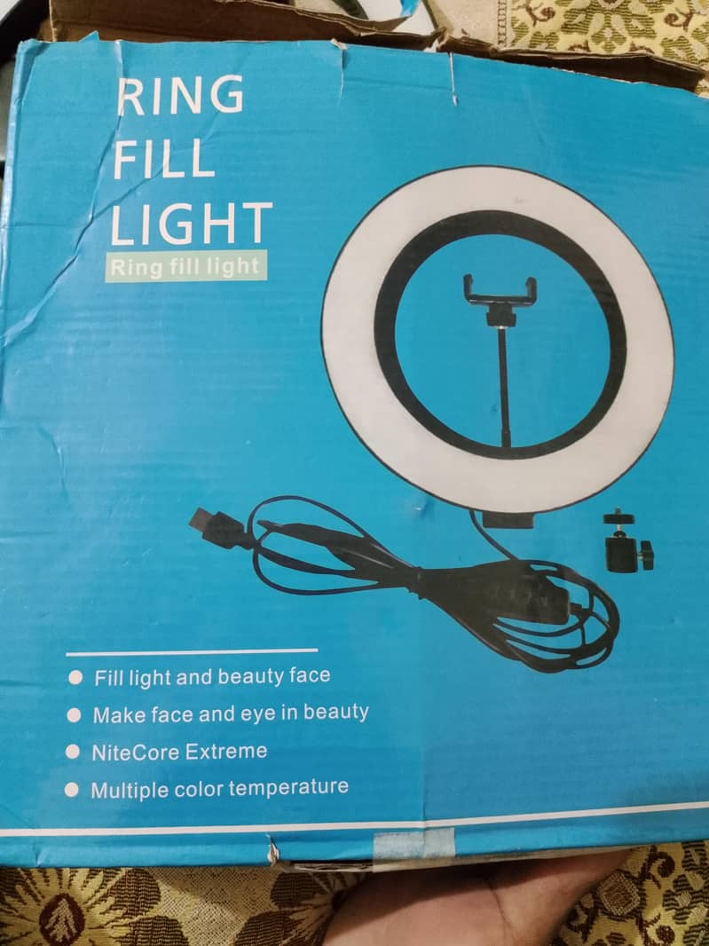 Ring Fill Light 1