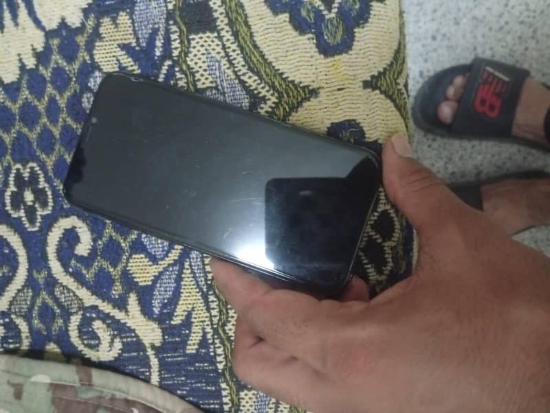 Apple iPhone 11 Pro 2