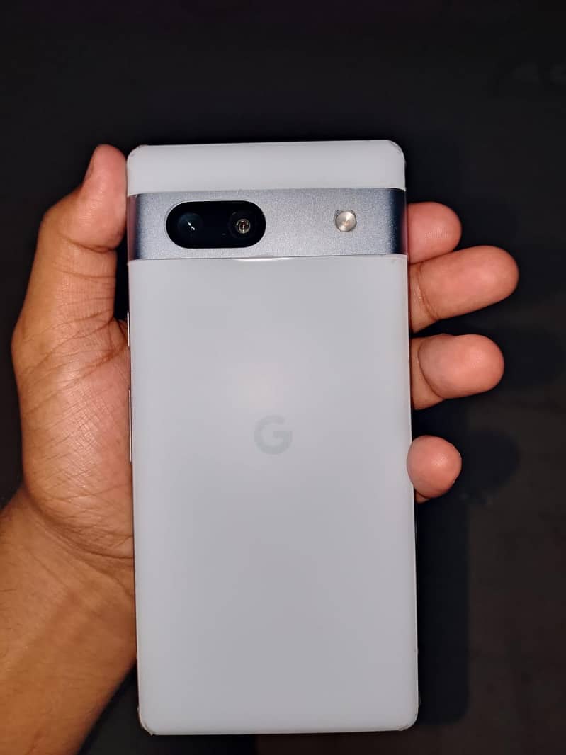 Google Pixel 7a 1