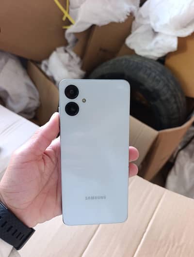 Samsung Mobile A06