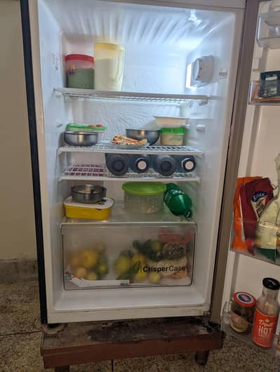 Dawlance fridge 10/10 condition