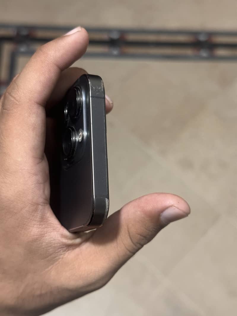 Apple iPhone 13 Pro 0