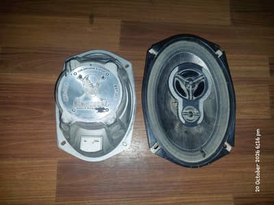 Black More Car Speakers