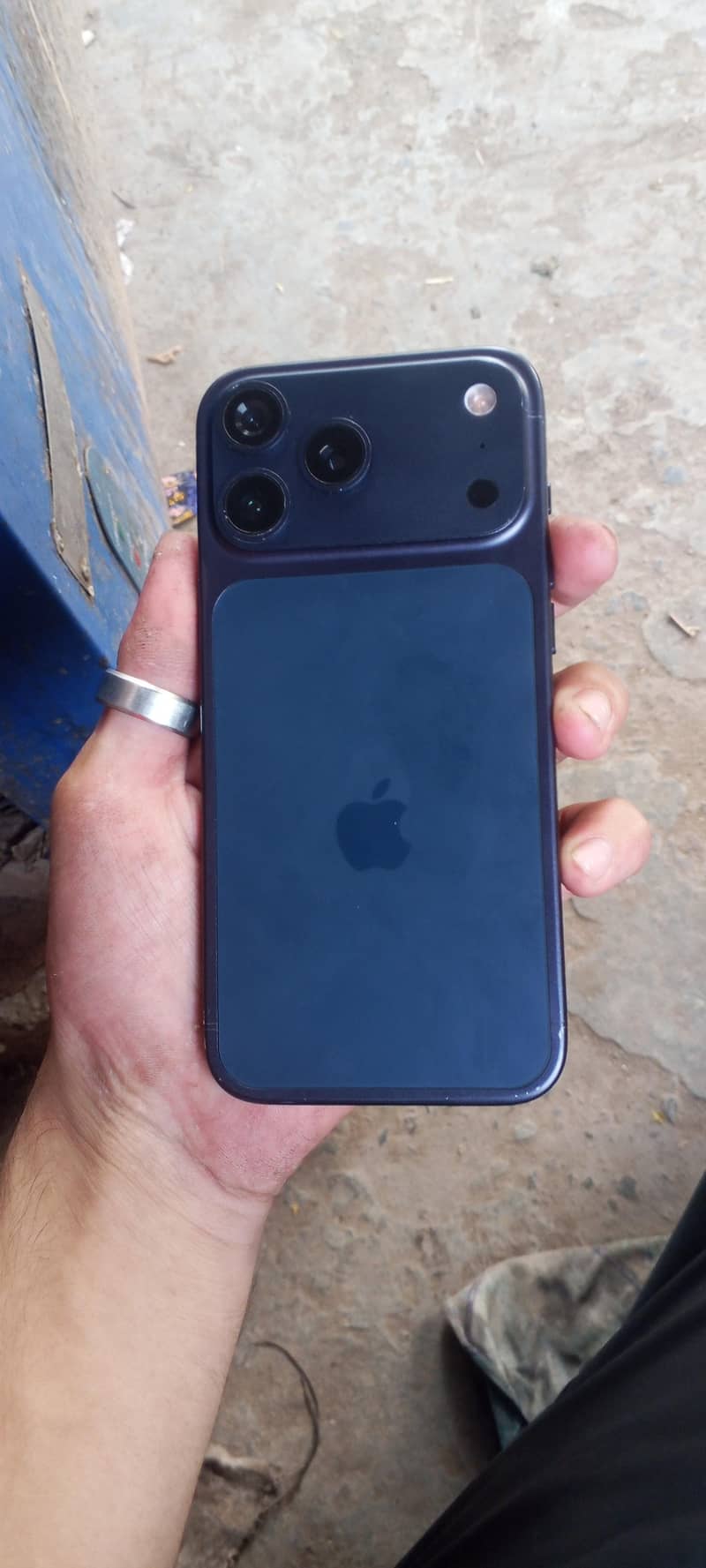 Apple iPhone 17 Pro Max 2