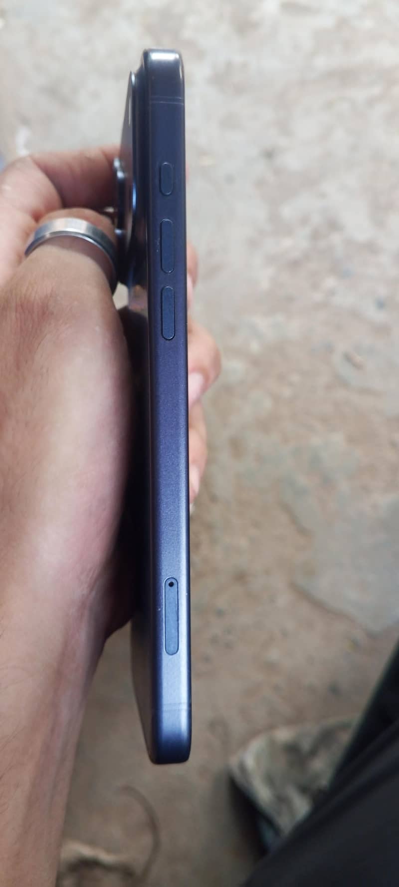 Apple iPhone 17 Pro Max 3