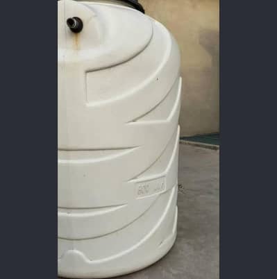 urgent sale good quality water tank