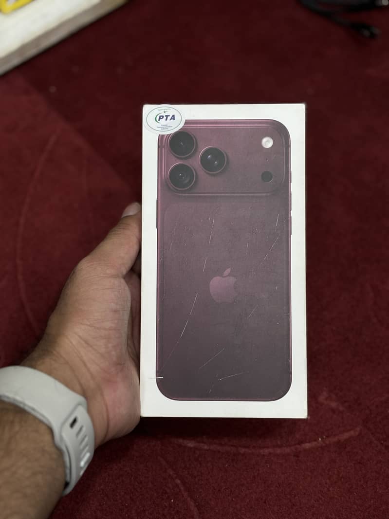 Apple iPhone 18 Pro Max 1