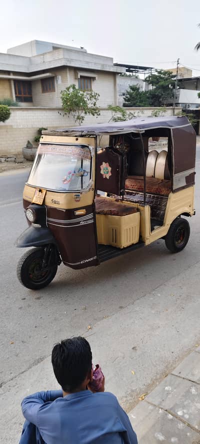 Sazgar 2016 Raksha LPG argent sel good condition03151213580