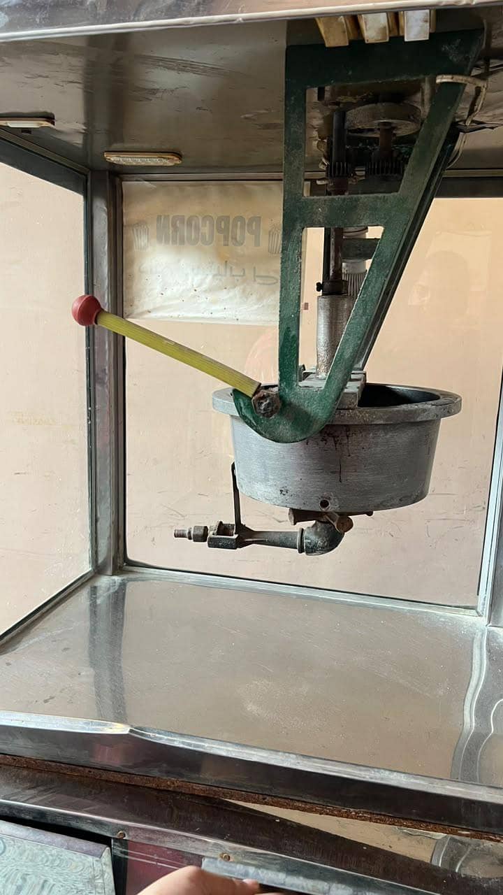 popcorn machine 4