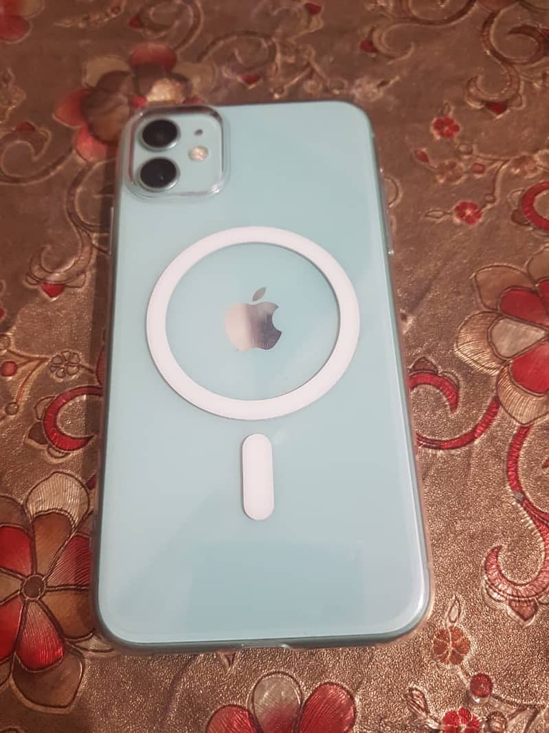 Apple iPhone 11 0