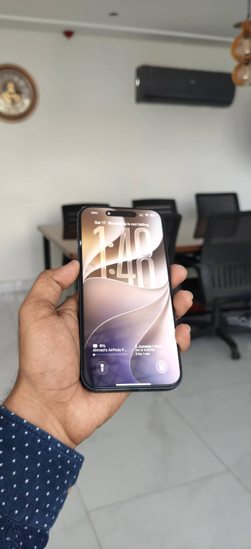 Apple iPhone 17 Pro Max 1