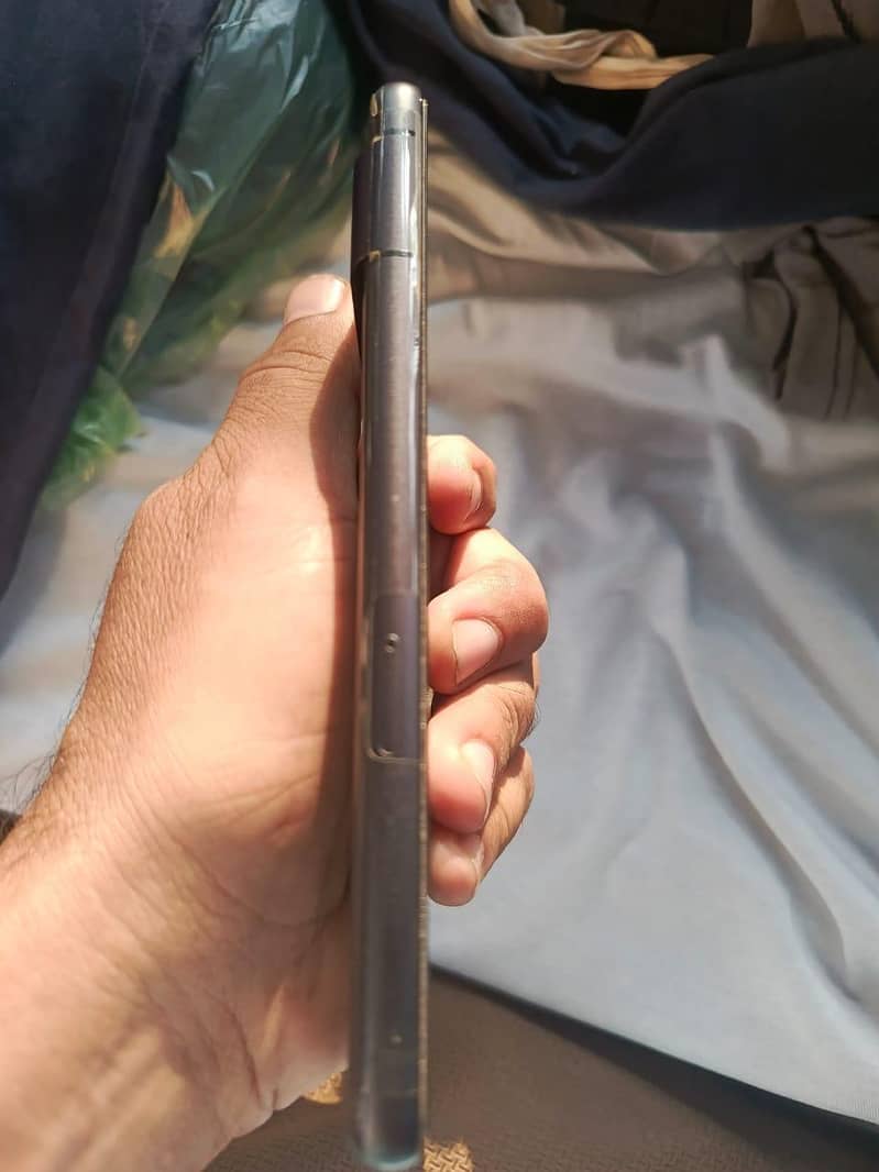 Google Pixel 7 Pro 4
