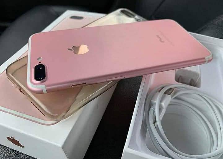 Apple iPhone 7 Plus 0