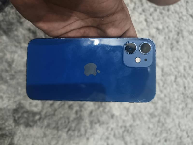 Apple iPhone 12 mini 3