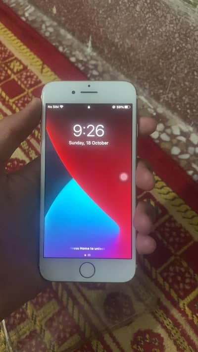 Apple iPhone 7 (urgent sale)