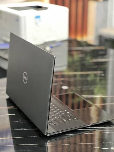 Dell precision 5750 workstation | i7 10Gen 16/512 6Gb graphic card