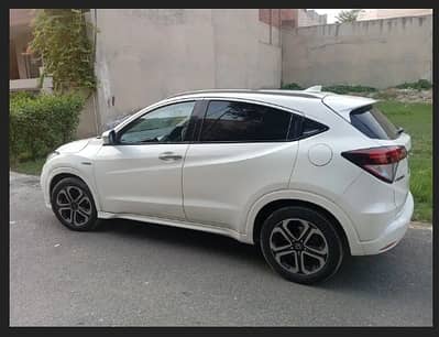 Honda Vezel 2015