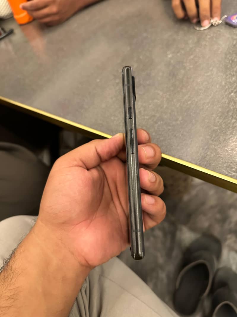 Google Pixel 6a 4
