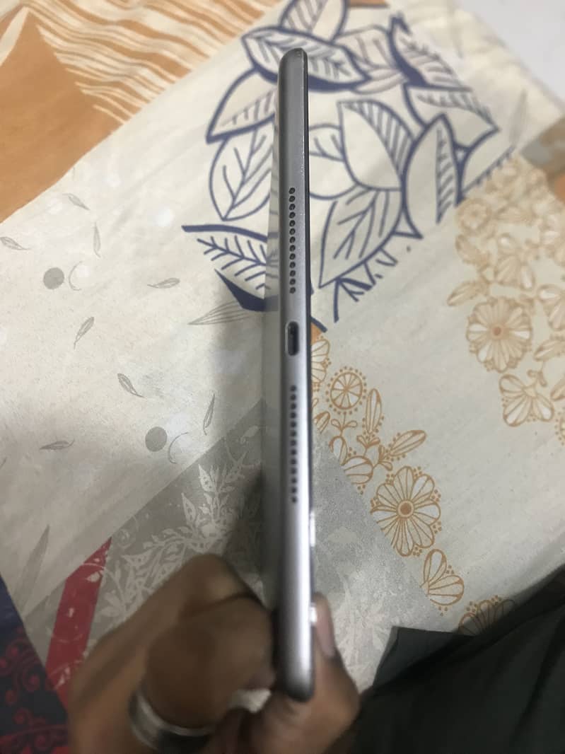iPad 7 generation 1