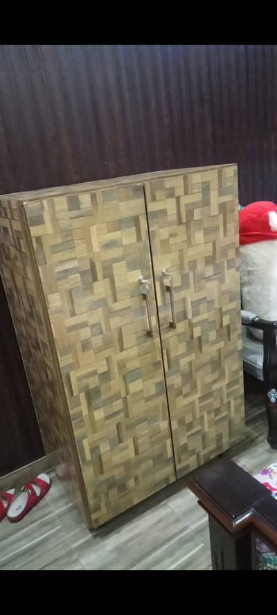 kids wardrobe