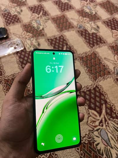 OPPO Reno12 F