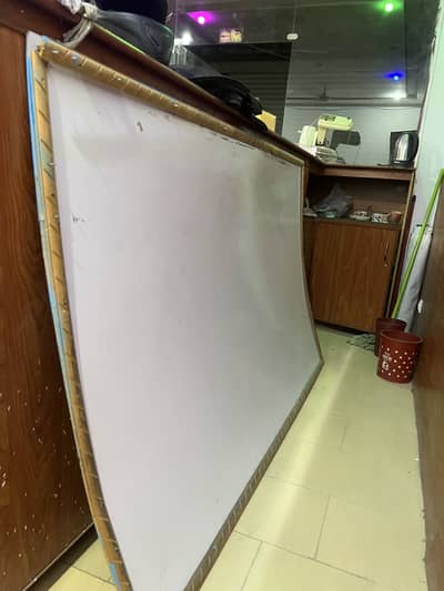 White board urgent for sale