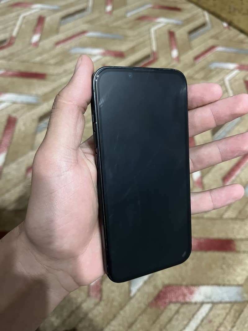 iPhone 14 1