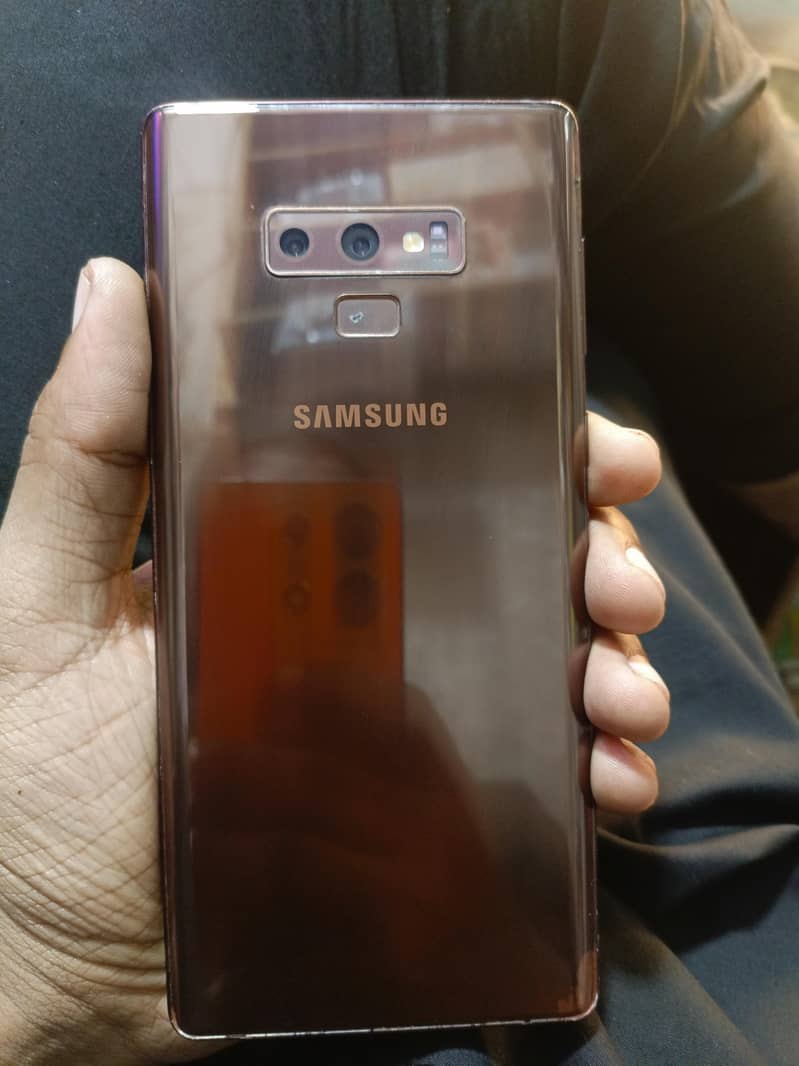 Samsung Mobile Note 9 1