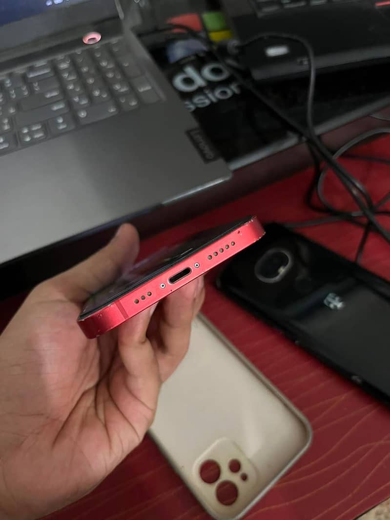 Apple iPhone 12 2