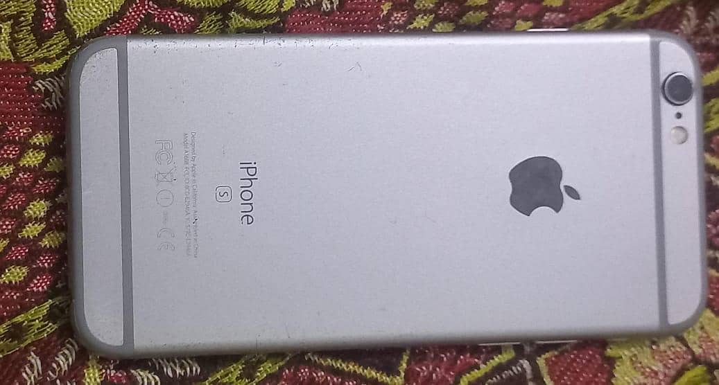 Apple iPhone 6S 0