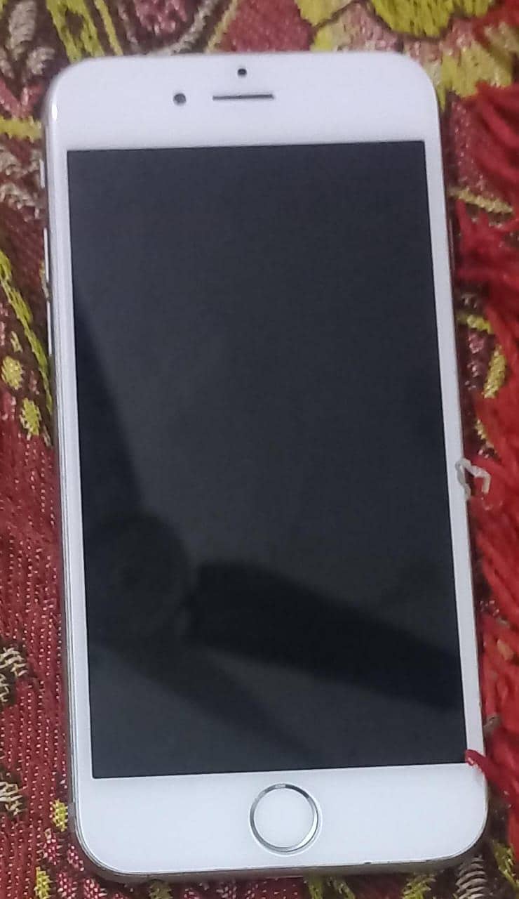 Apple iPhone 6S 4