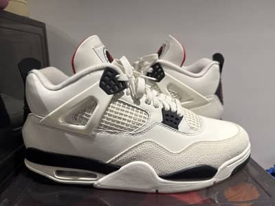 Air Jordan 4 Retro "Flight Club"