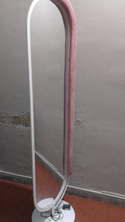 I am selling mirror