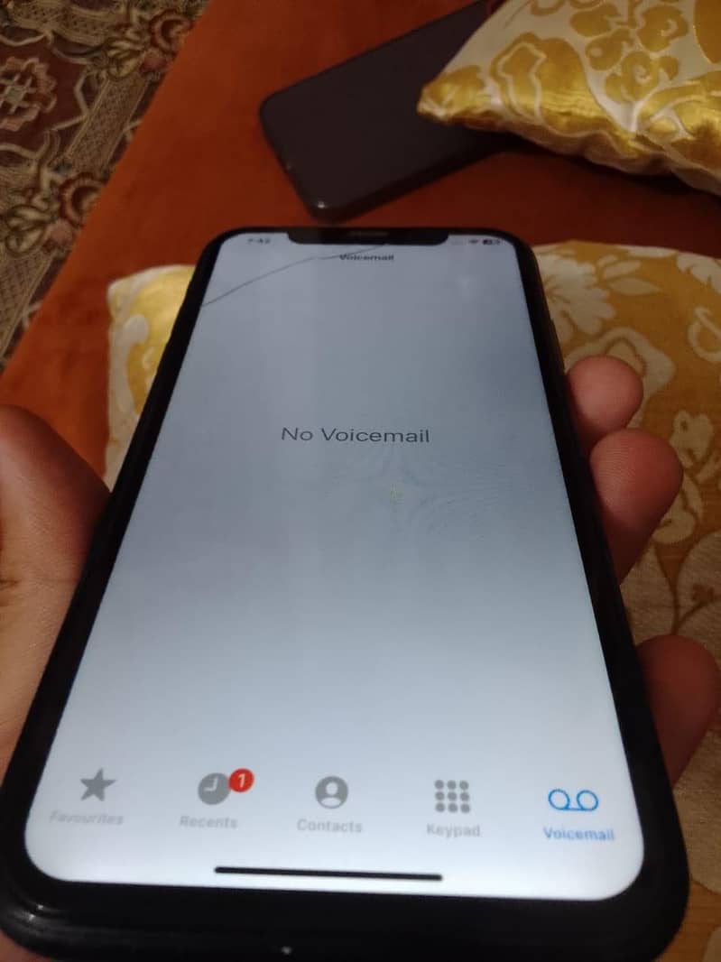 iPhone XR 3