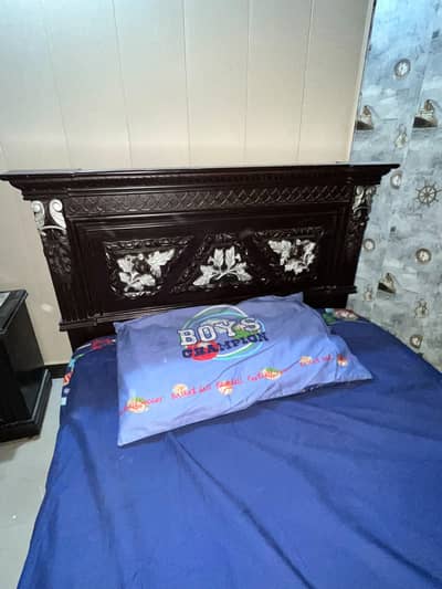 Solid wood single bed with side table . Beautiful design