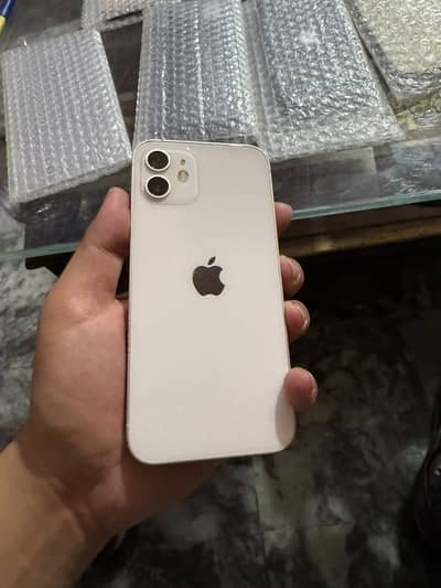 Apple iPhone 12