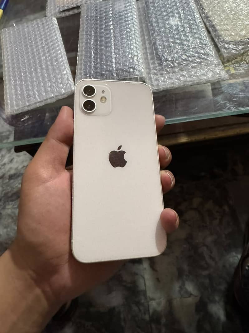 Apple iPhone 12 0