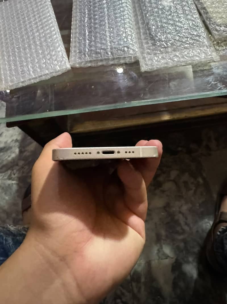 Apple iPhone 12 2