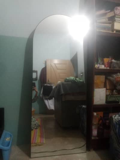stand mirror