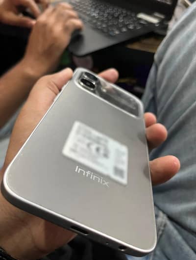 Infinix Smart 20 4/128 Official PTA Approved