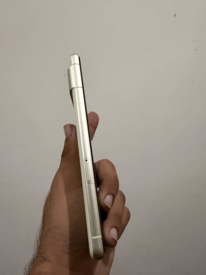 Google Pixel 7 3