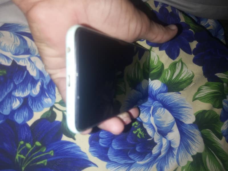 OPPO A52 3