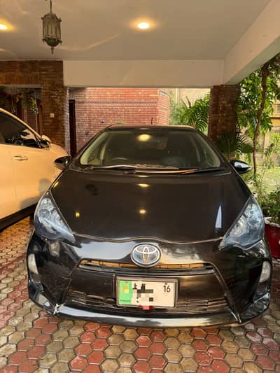 Toyota Aqua 2012