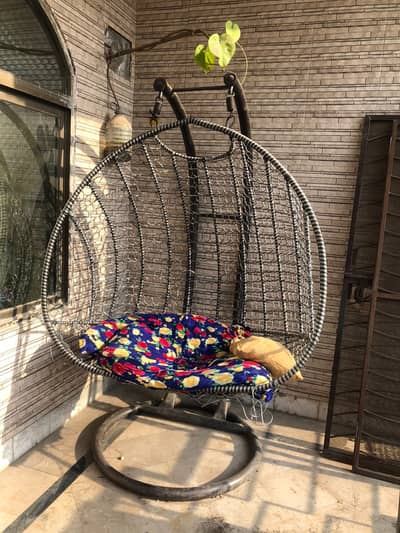 Outdoor Swing - Good Condition
