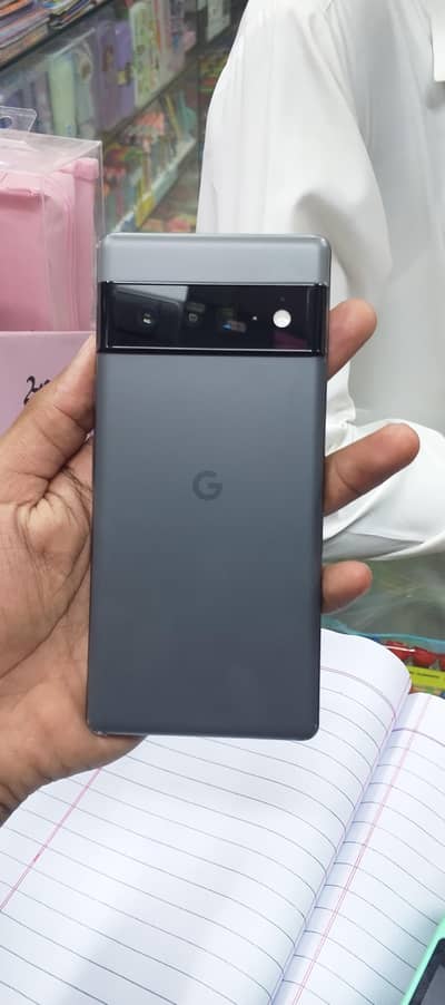 google pixel 6 pro 6 day used 10/11 phone