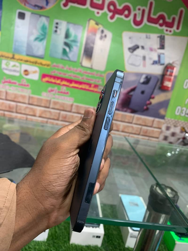 Apple iPhone 12 Pro 1