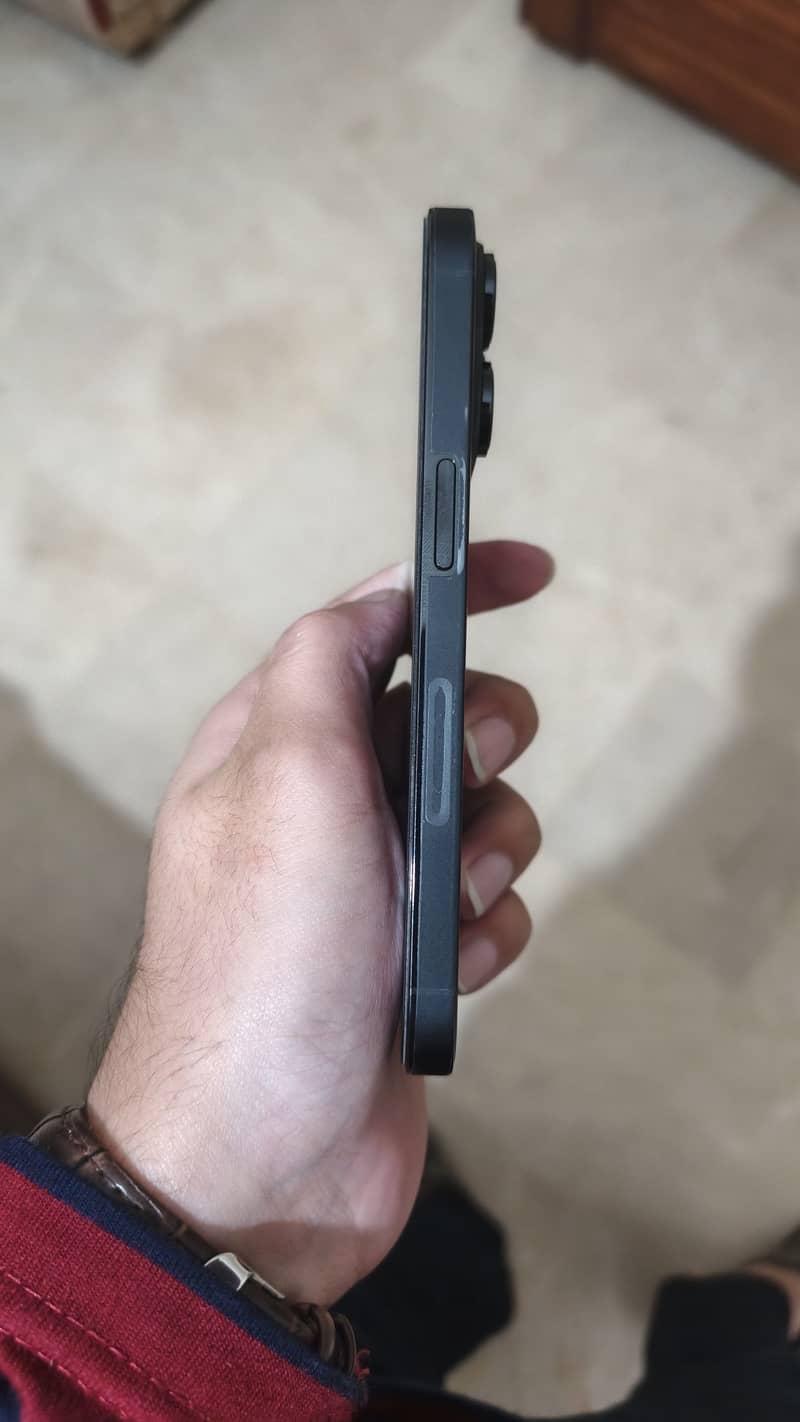 Apple iPhone 14 Pro 1