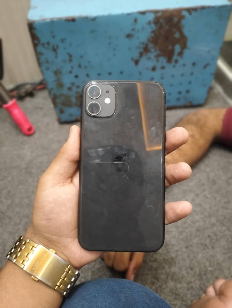 Apple iPhone 11 0