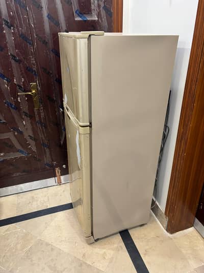 Dawlance fridge