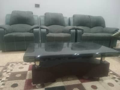 7 Seater sofa set with 1 table and 2 ottoman stools